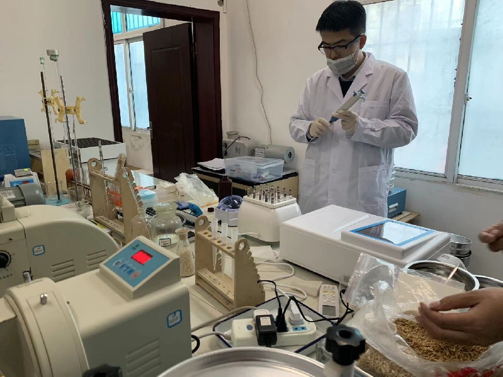 貴陽市開陽縣國家糧食儲備庫采購優云譜稻谷新鮮度檢測儀